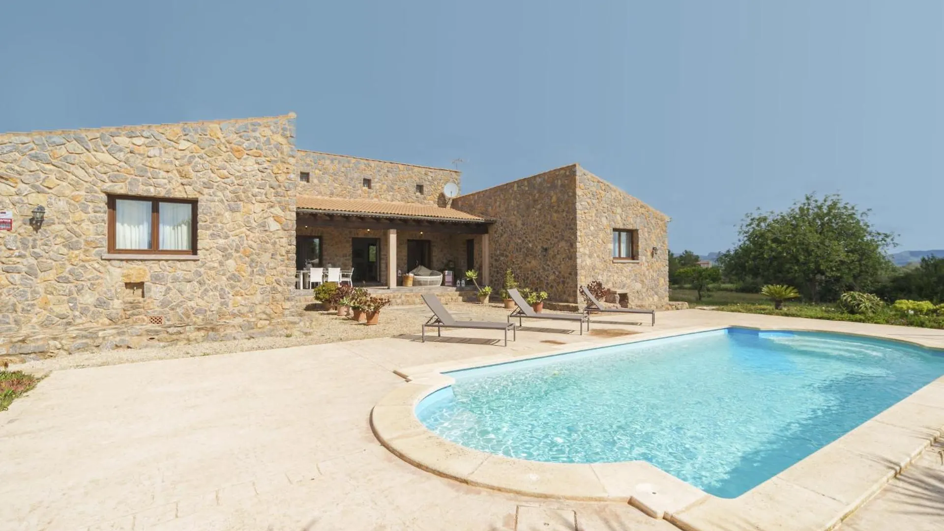 Holiday Home Can Benet By Interhome Artá