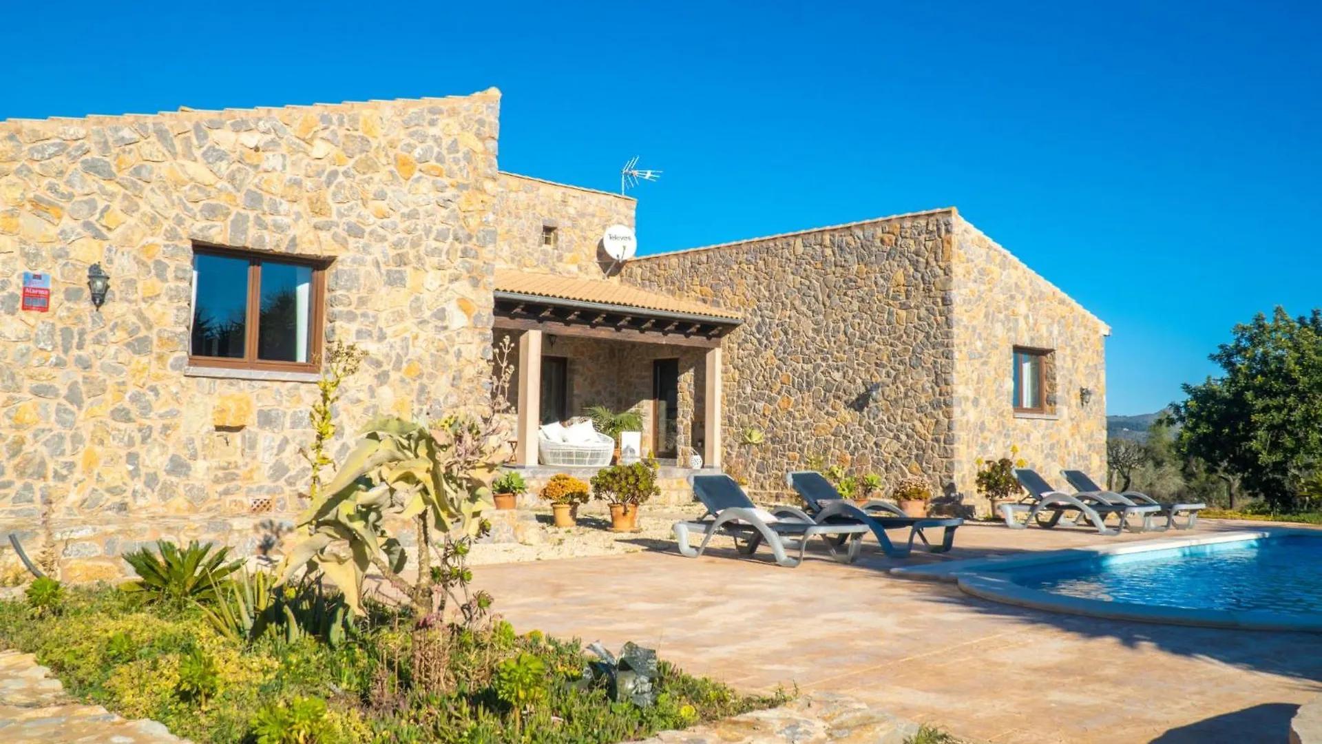 Holiday Home Can Benet By Interhome Arta